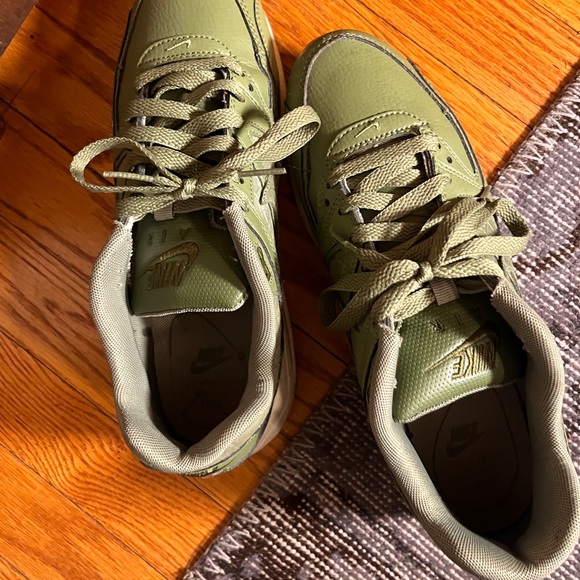 Nike Womens Air Max Command PRM - Picture 3 of 5